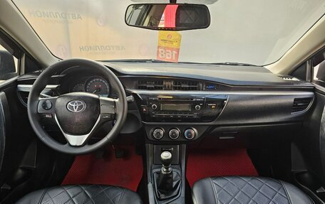 Toyota Corolla, 2014 год, 999 900 рублей, 12 фотография