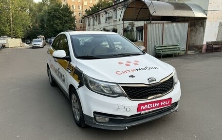 KIA Rio III рестайлинг, 2017 год, 860 000 рублей, 3 фотография