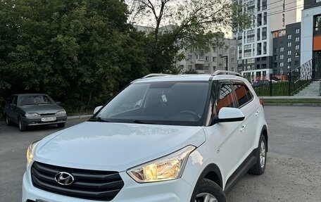 Hyundai Creta I рестайлинг, 2016 год, 1 750 000 рублей, 2 фотография