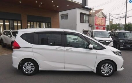 Honda Freed II, 2020 год, 895 000 рублей, 3 фотография