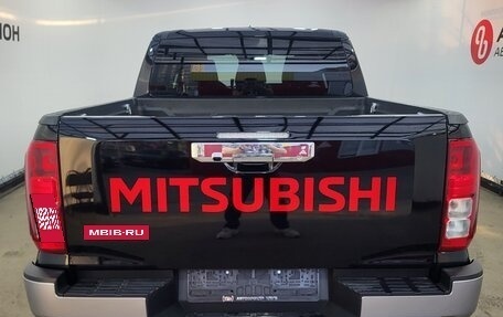 Mitsubishi L200, 2024 год, 4 390 000 рублей, 4 фотография