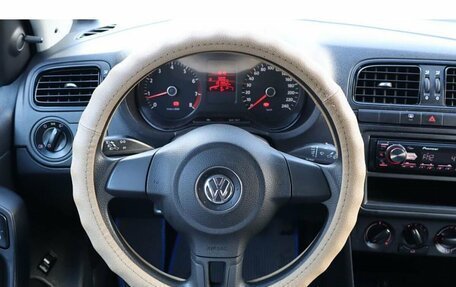 Volkswagen Polo VI (EU Market), 2012 год, 550 000 рублей, 7 фотография