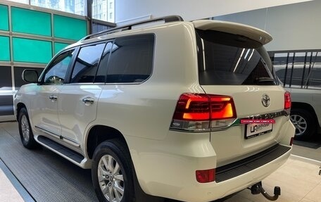 Toyota Land Cruiser 200, 2016 год, 6 600 000 рублей, 4 фотография