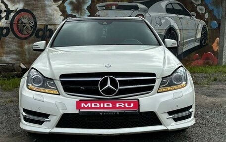 Mercedes-Benz C-Класс, 2011 год, 1 200 000 рублей, 2 фотография