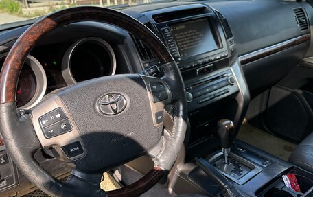 Toyota Land Cruiser 200, 2008 год, 2 989 000 рублей, 10 фотография