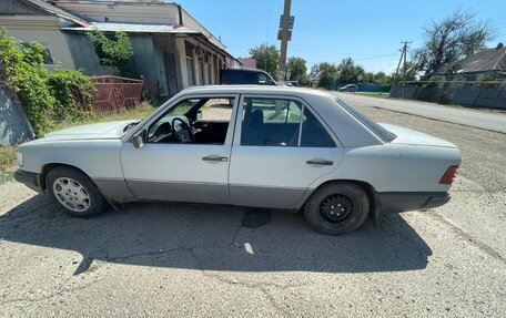 Mercedes-Benz W124, 1987 год, 150 000 рублей, 4 фотография