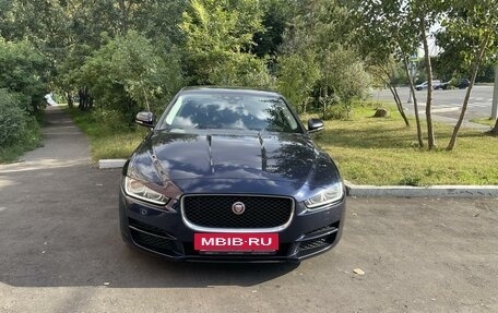 Jaguar XE I рестайлинг, 2016 год, 1 875 000 рублей, 4 фотография