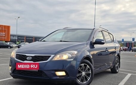 KIA cee'd I рестайлинг, 2010 год, 779 000 рублей, 3 фотография