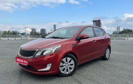 KIA Rio III рестайлинг, 2012 год, 895 000 рублей, 2 фотография