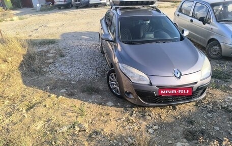 Renault Megane III, 2010 год, 999 999 рублей, 3 фотография