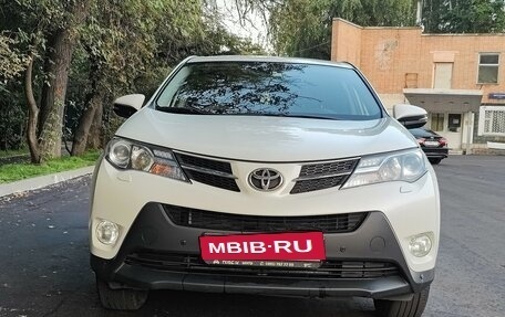 Toyota RAV4, 2014 год, 2 100 000 рублей, 4 фотография