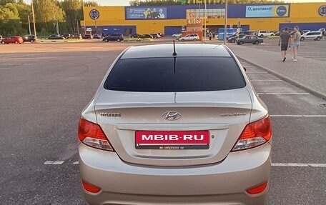 Hyundai Solaris II рестайлинг, 2012 год, 750 000 рублей, 6 фотография