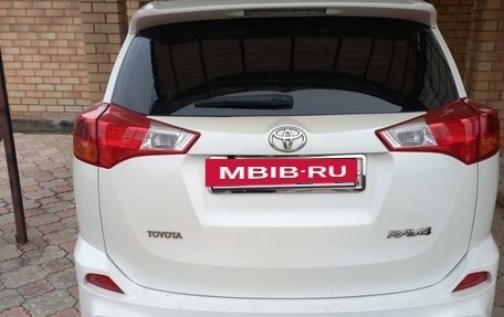 Toyota RAV4, 2013 год, 2 300 000 рублей, 2 фотография