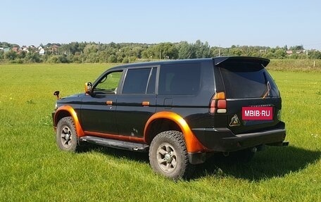 Mitsubishi Challenger I рестайлинг, 1997 год, 850 000 рублей, 3 фотография