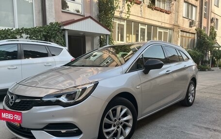 Opel Astra K, 2021 год, 1 850 000 рублей, 3 фотография