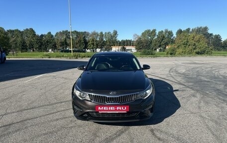 KIA Optima IV, 2018 год, 1 750 000 рублей, 2 фотография