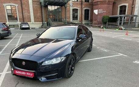 Jaguar XF II, 2017 год, 4 000 000 рублей, 2 фотография