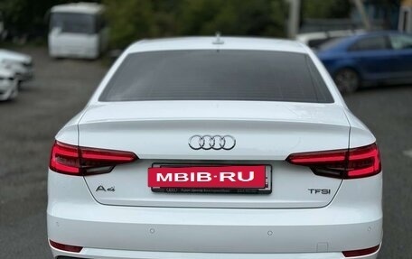 Audi A4, 2017 год, 2 400 000 рублей, 5 фотография