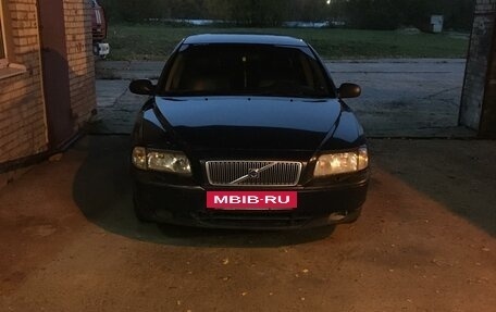 Volvo S80 II рестайлинг 2, 2002 год, 300 000 рублей, 3 фотография