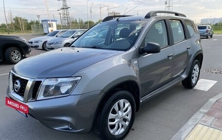 Nissan Terrano III, 2015 год, 1 350 000 рублей, 2 фотография