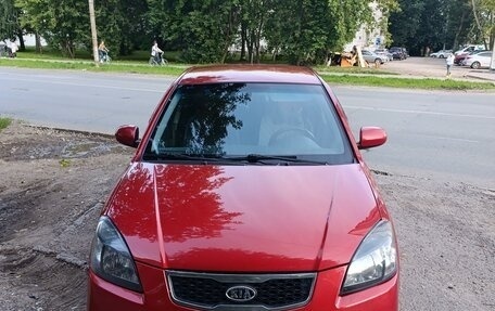 KIA Rio II, 2009 год, 590 000 рублей, 2 фотография