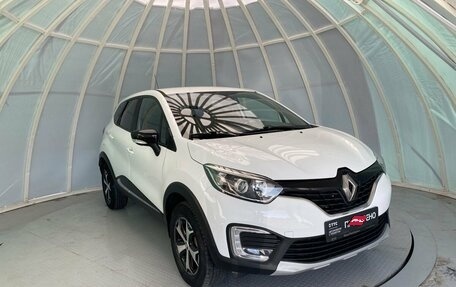 Renault Kaptur I рестайлинг, 2017 год, 1 895 000 рублей, 3 фотография