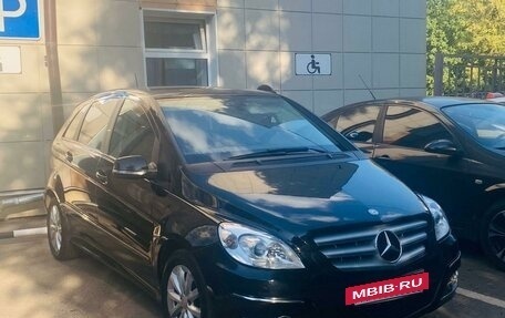 Mercedes-Benz B-Класс, 2011 год, 970 000 рублей, 5 фотография