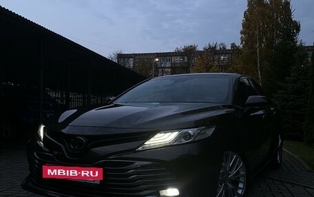 Toyota Camry, 2019 год, 3 500 000 рублей, 2 фотография