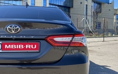 Toyota Camry, 2019 год, 3 500 000 рублей, 17 фотография