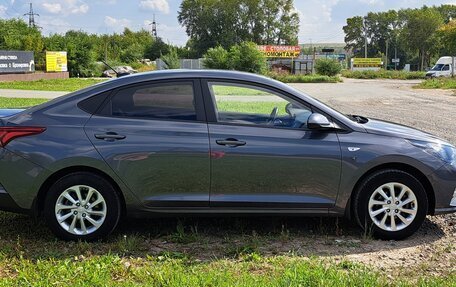 Hyundai Solaris II рестайлинг, 2021 год, 1 650 000 рублей, 3 фотография