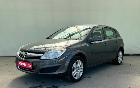 Opel Astra H, 2011 год, 660 000 рублей, 1 фотография