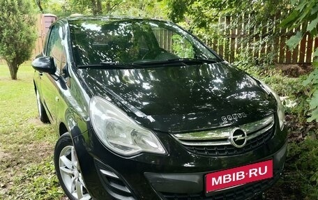 Opel Corsa D, 2011 год, 720 000 рублей, 1 фотография