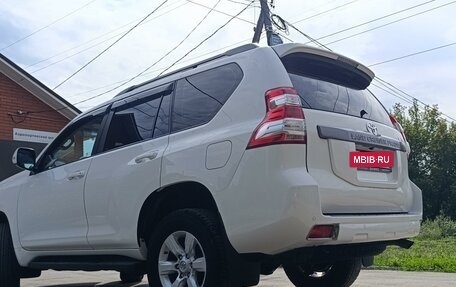 Toyota Land Cruiser Prado 150 рестайлинг 2, 2015 год, 4 555 000 рублей, 2 фотография