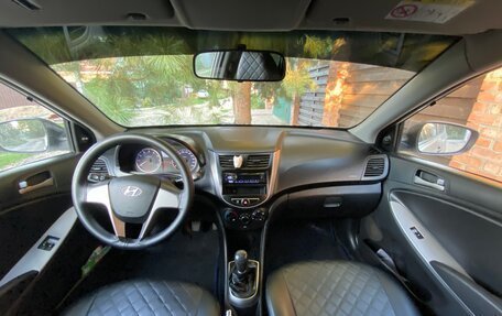 Hyundai Solaris II рестайлинг, 2014 год, 840 000 рублей, 12 фотография