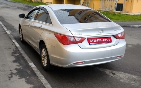 Hyundai Sonata VI, 2011 год, 1 200 000 рублей, 4 фотография