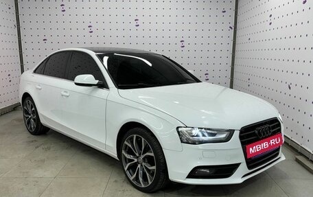 Audi A4, 2012 год, 1 399 000 рублей, 4 фотография