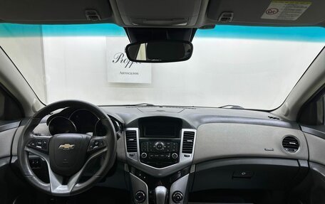 Chevrolet Cruze II, 2010 год, 699 000 рублей, 12 фотография