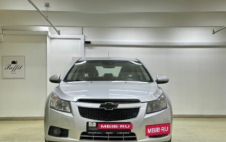 Chevrolet Cruze II, 2010 год, 699 000 рублей, 2 фотография