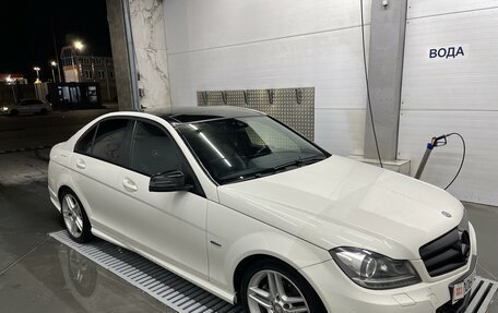 Mercedes-Benz C-Класс, 2012 год, 1 850 000 рублей, 2 фотография