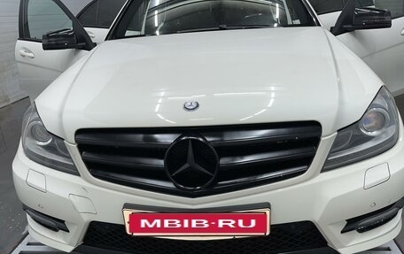 Mercedes-Benz C-Класс, 2012 год, 1 850 000 рублей, 4 фотография