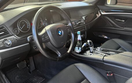 BMW 5 серия, 2013 год, 2 050 000 рублей, 21 фотография