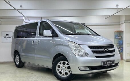 Hyundai Grand Starex Grand Starex I рестайлинг 2, 2010 год, 1 399 000 рублей, 3 фотография