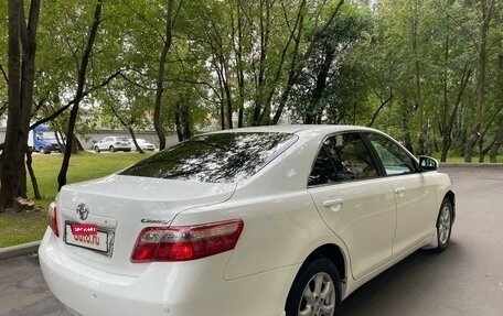 Toyota Camry, 2010 год, 1 300 000 рублей, 4 фотография