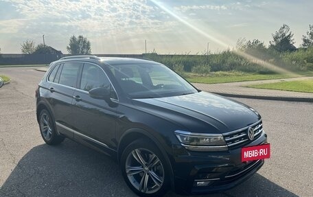 Volkswagen Tiguan II, 2019 год, 3 500 000 рублей, 2 фотография