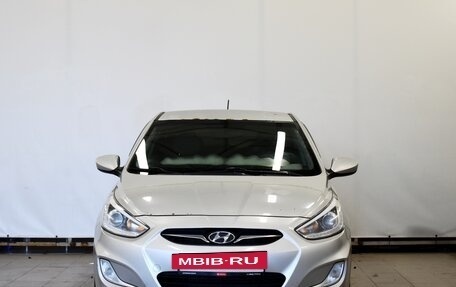 Hyundai Solaris II рестайлинг, 2013 год, 770 000 рублей, 3 фотография