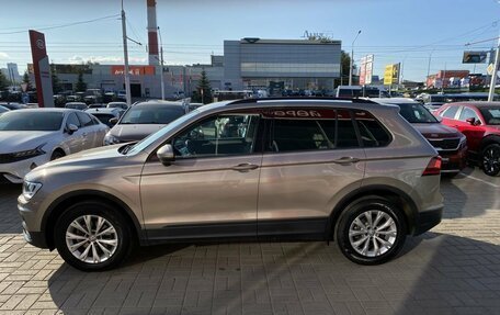 Volkswagen Tiguan II, 2018 год, 3 042 500 рублей, 8 фотография