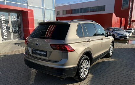 Volkswagen Tiguan II, 2018 год, 3 042 500 рублей, 5 фотография