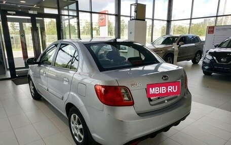 KIA Rio II, 2010 год, 649 000 рублей, 4 фотография