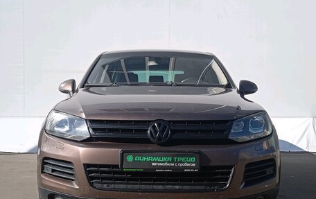 Volkswagen Touareg III, 2012 год, 1 477 000 рублей, 2 фотография