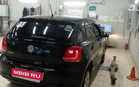 Volkswagen Polo VI (EU Market), 2010 год, 441 000 рублей, 2 фотография